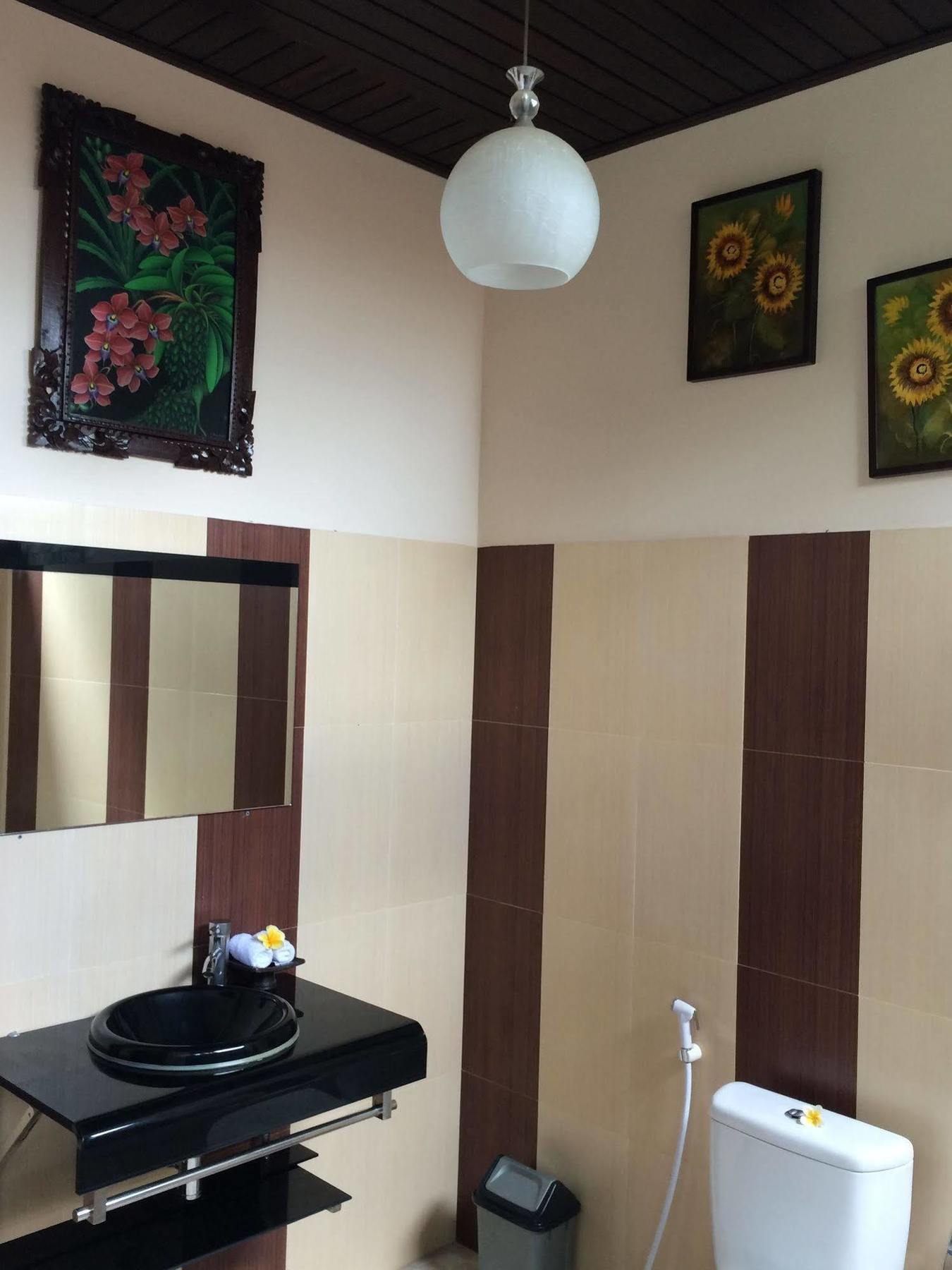 Uma Dewi Guest House Ubud  Exterior photo