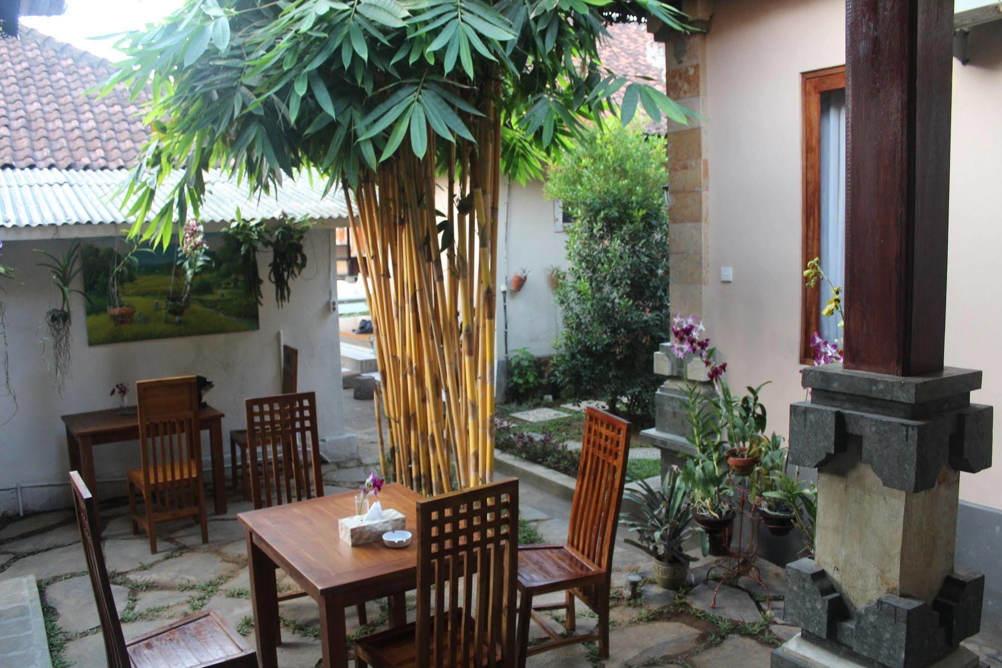 Uma Dewi Guest House Ubud  Exterior photo